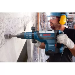 Marteau piqueur 7 kg GSH 7 VC Bosch + accessoires