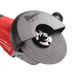 Meuleuse brushless 18v 125mm. 4.0ah.hd box + 2 bat 4. ah? 1 charg m12 Milwaukee