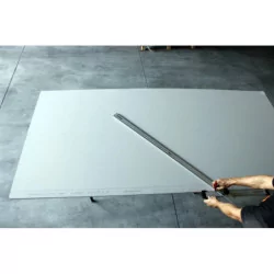 Equerre à angle réglable