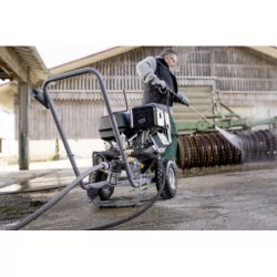 Nettoyeur hte pres moteur themrique Karcher hd 9/25G classic 900 L/H 250 bars